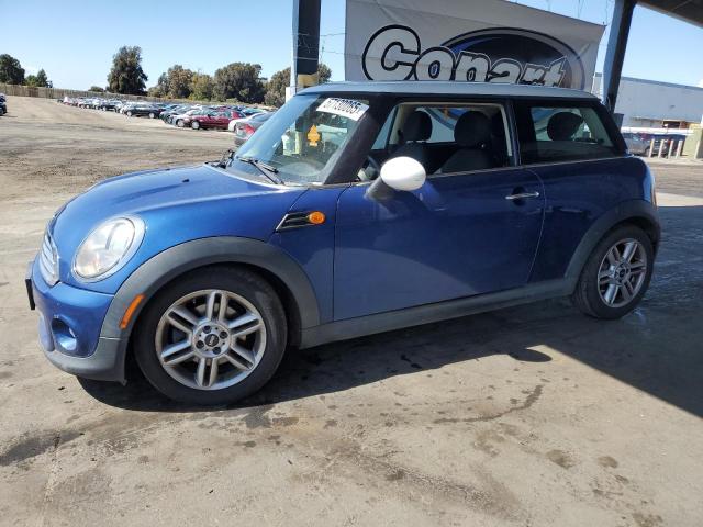 2012 MINI COOPER, 