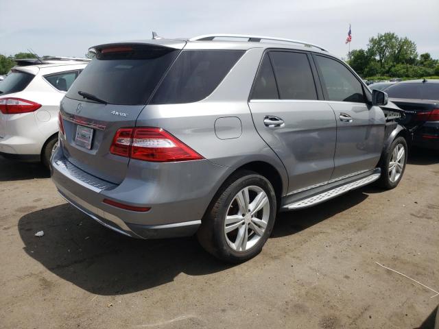 4JGDA5HB2DA238266 - 2013 MERCEDES-BENZ ML 350 4MATIC SILVER photo 3