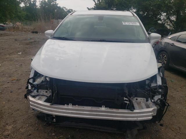 2C4RC1FG5JR111501 - 2018 CHRYSLER PACIFICA TOURING PLUS WHITE photo 5