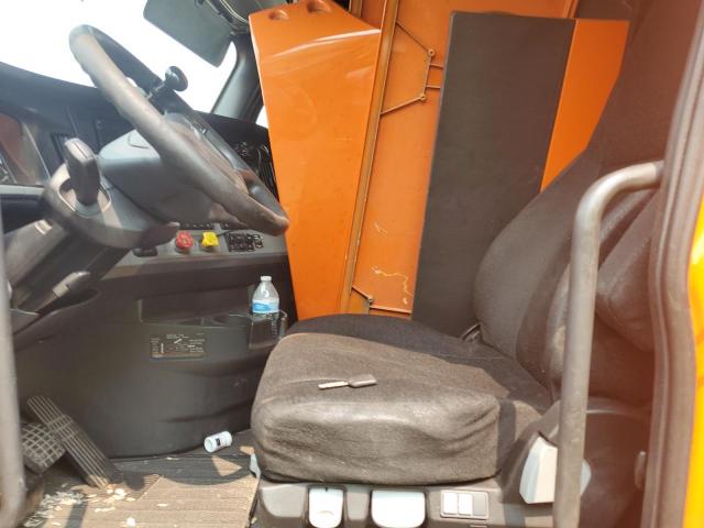 3AKJHHDR6KSKJ6731 - 2019 FREIGHTLINER CASCADIA 1 ORANGE photo 5