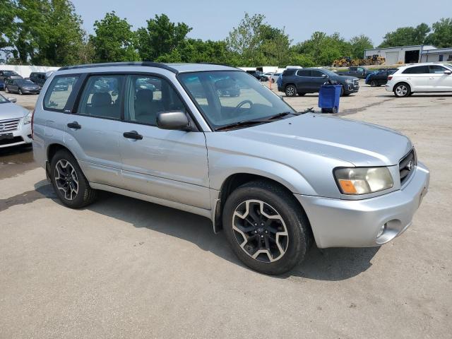 JF1SG65644H711587 - 2004 SUBARU FORESTER 2.5XS ვერცხლისფერი ფოტო 4