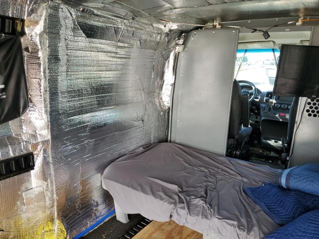 3C6TRVAG4GE104933 - 2016 RAM PROMASTER 1500 STANDARD WHITE photo 11