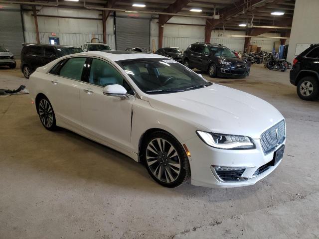 3LN6L5E97HR665443 - 2017 LINCOLN MKZ RESERVE თეთრი ფოტო 4