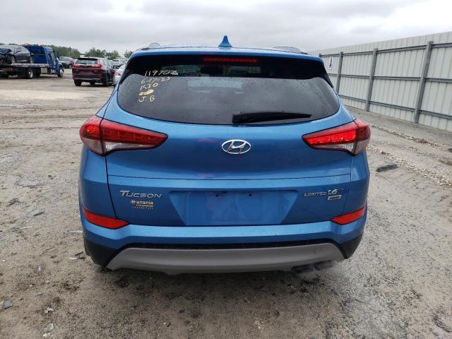 KM8J3CA23JU733985 - 2018 HYUNDAI TUCSON VALUE BLUE photo 6