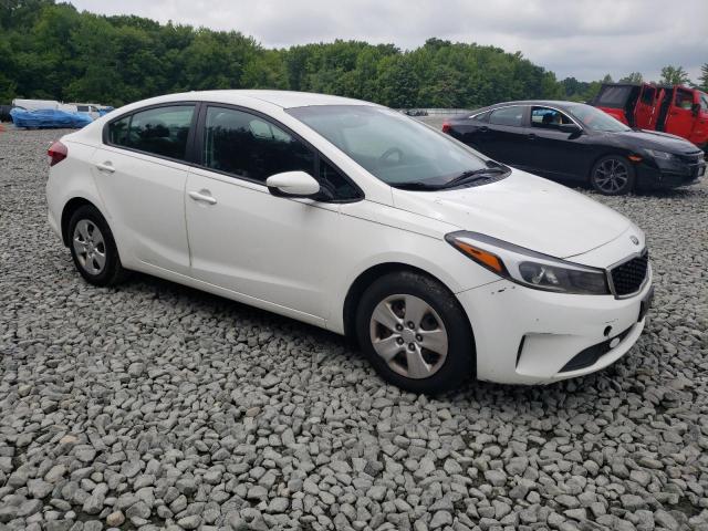 3KPFK4A76HE091723 - 2017 KIA FORTE EX LX WHITE photo 4