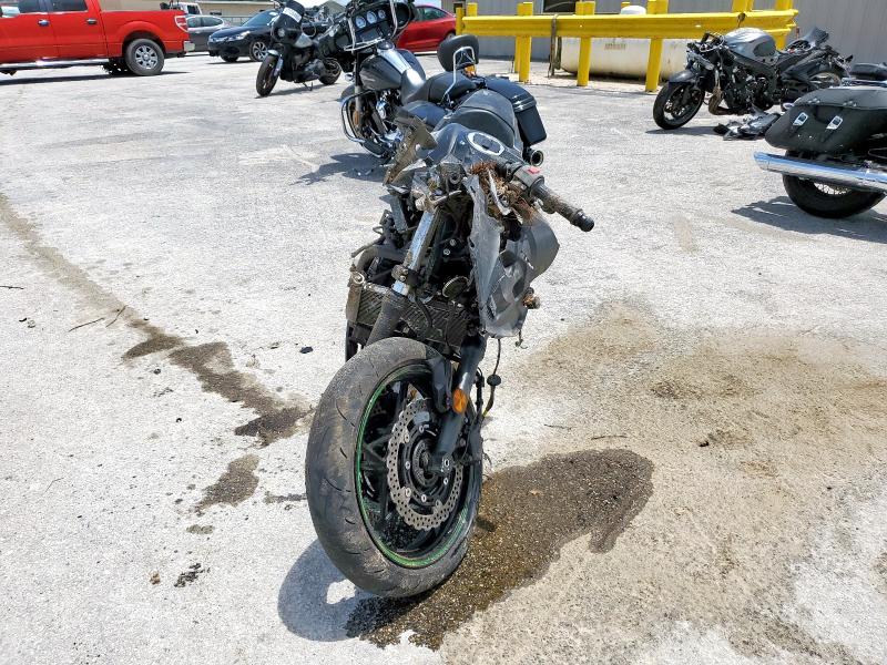 ML5EXER15RDAC3623 - 2024 KAWASAKI EX650 R GRAY photo 2