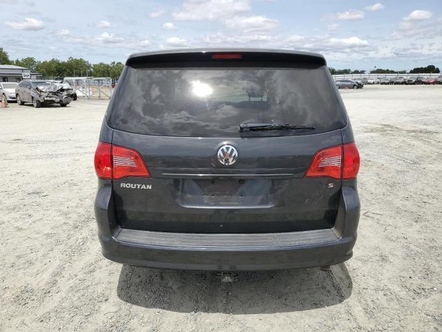 2C4RVAAG4CR215515 - 2012 VOLKSWAGEN ROUTAN S GRAY photo 6