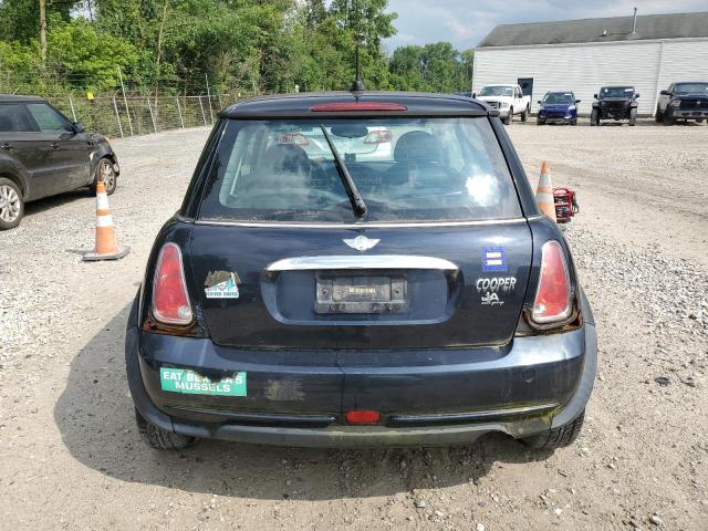 WMWRC33525TJ72881 - 2005 MINI COOPER BLUE photo 6