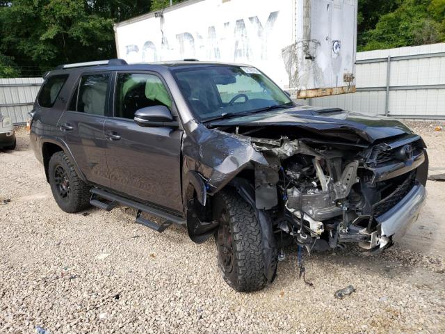 JTEBU5JR9J5583644 - 2018 TOYOTA 4RUNNER SR5/SR5 PREMIUM ნაცრისფერი ფოტო 4