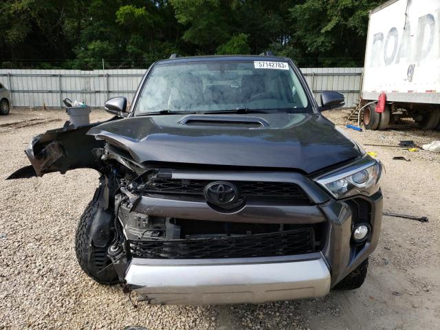 JTEBU5JR9J5583644 - 2018 TOYOTA 4RUNNER SR5/SR5 PREMIUM ნაცრისფერი ფოტო 5