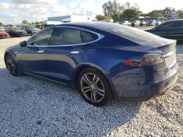 5YJSA1E13GF129942 - 2016 TESLA MODEL S ლურჯი ფოტო 2