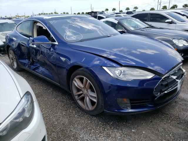 5YJSA1E13GF129942 - 2016 TESLA MODEL S ლურჯი ფოტო 4