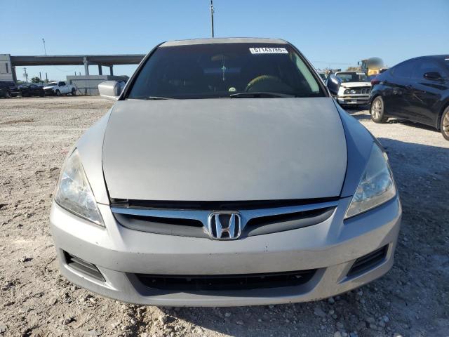 1HGCM56887A047942 - 2007 HONDA ACCORD EX SILVER photo 5