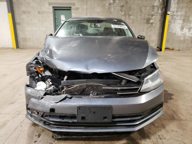 3VW2K7AJ1FM277309 - 2015 VOLKSWAGEN JETTA BASE 灰色 照片 5