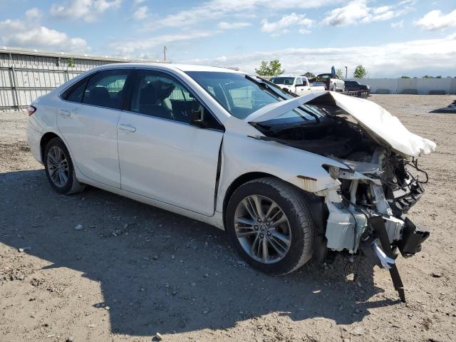 4T1BF1FK6GU172327 - 2016 TOYOTA CAMRY LE WHITE photo 4