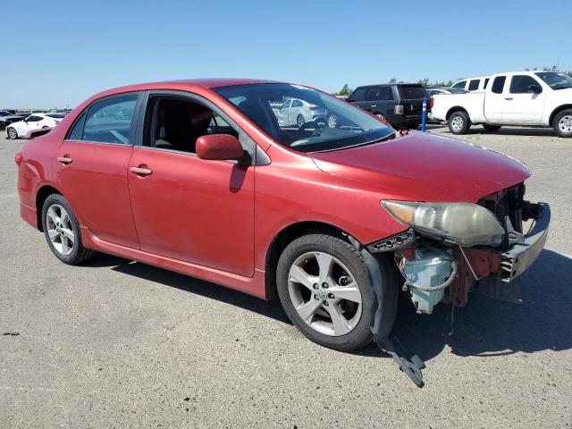 2T1BU4EE9BC726604 - 2011 TOYOTA COROLLA BASE RED photo 4