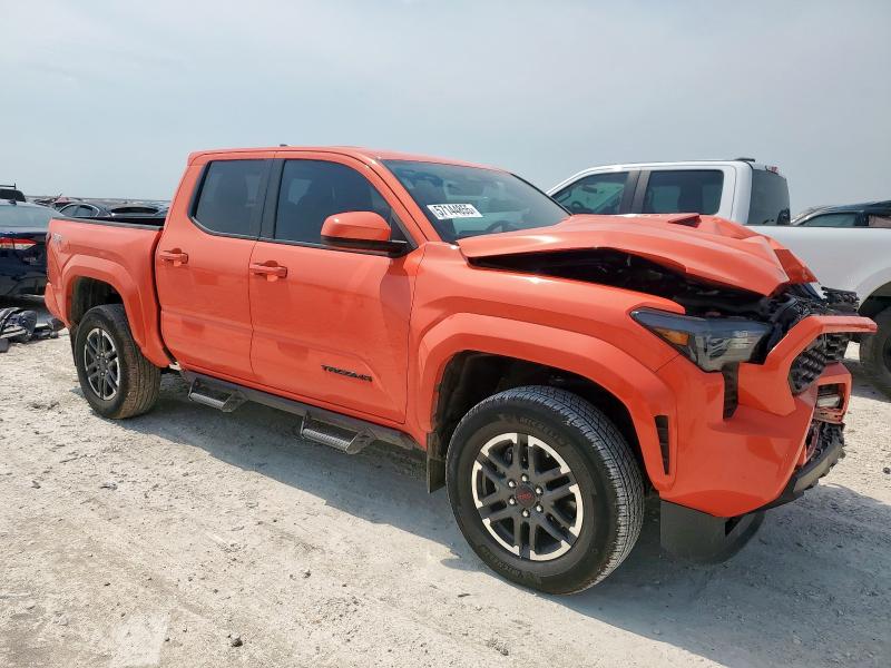 3TYKB5FNXRT013940 - 2024 TOYOTA TACOMA DOUBLE CAB 橙色 照片 4