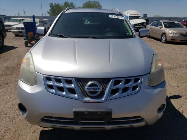 JN8AS5MV9DW141772 - 2013 NISSAN ROGUE S SILVER photo 5