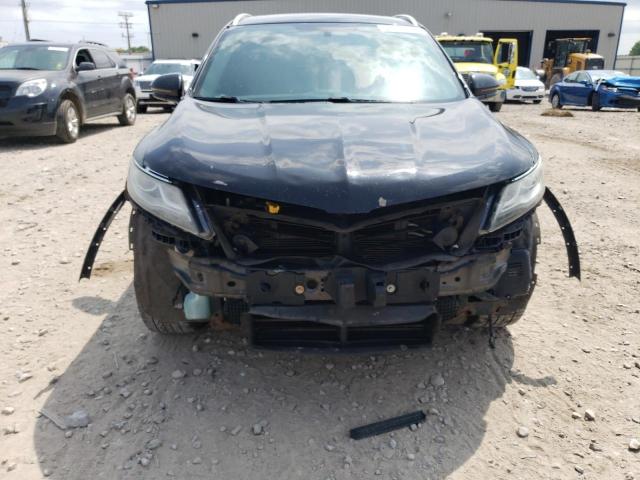 5LMCJ3D96HUL00305 - 2017 LINCOLN MKC RESERVE BLACK photo 5