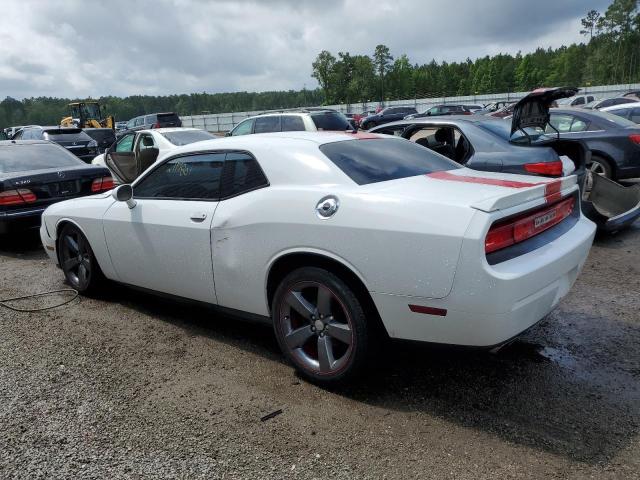 2C3CDYAG3CH293957 - 2012 DODGE CHALLENGER SXT WHITE photo 2