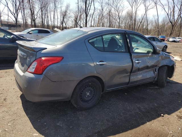 3N1CN7AP4KL880583 - 2019 NISSAN VERSA S GRAY photo 3