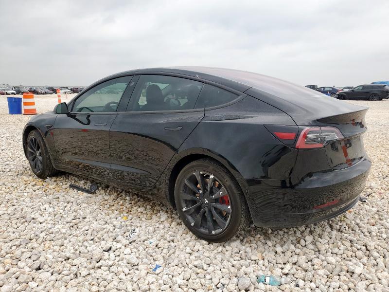 5YJ3E1EA6JF023680 - 2018 TESLA MODEL 3 Czarny zdjęcie 2