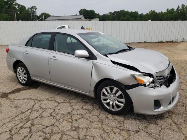 5YFBU4EE6DP075791 - 2013 TOYOTA COROLLA LE BASE SILVER photo 4