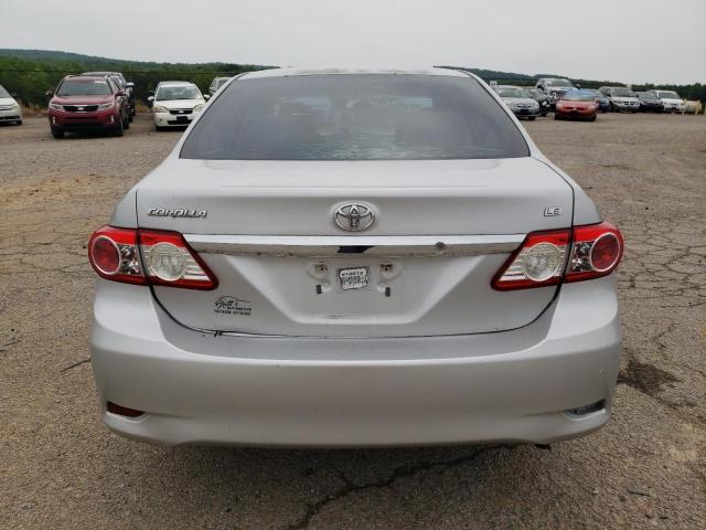 5YFBU4EE6DP075791 - 2013 TOYOTA COROLLA LE BASE SILVER photo 6