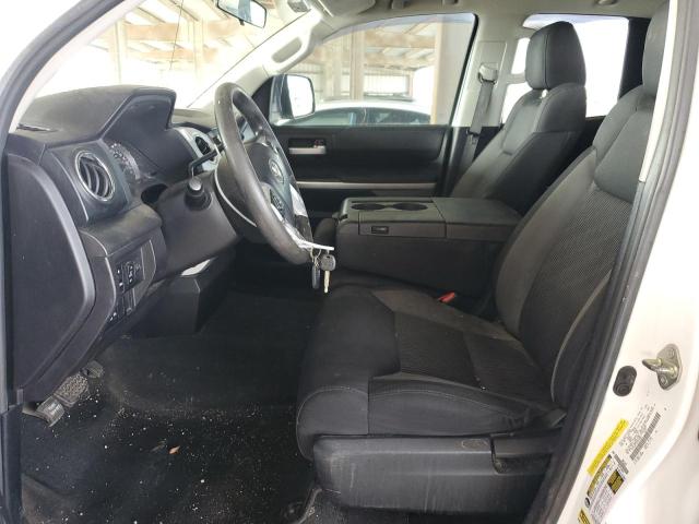 5TFUW5F16FX445887 - 2015 TOYOTA TUNDRA DOUBLE CAB SR/SR5 WHITE photo 7