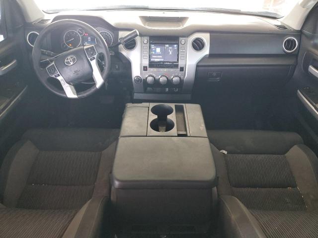 5TFUW5F16FX445887 - 2015 TOYOTA TUNDRA DOUBLE CAB SR/SR5 WHITE photo 8