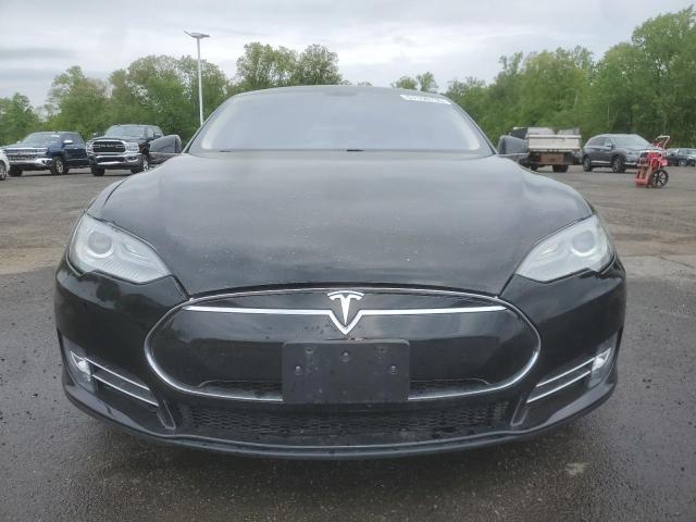 5YJSA1H1XEFP38650 - 2014 TESLA MODEL S Czarny zdjęcie 5