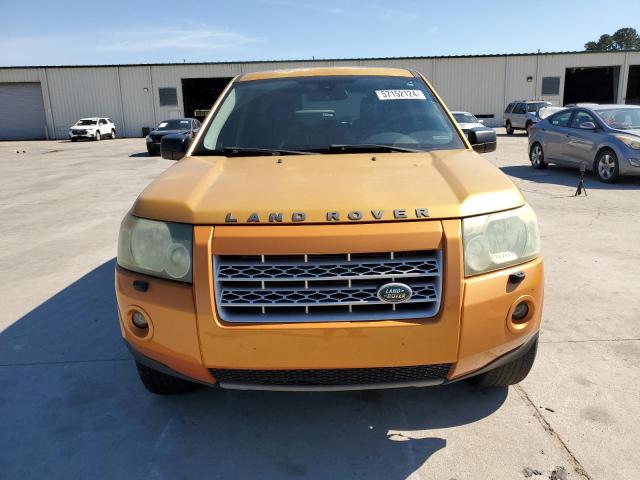 SALFS24NX8H015469 - 2008 LAND ROVER LR2 SE TECHNOLOGY ORANGE photo 5