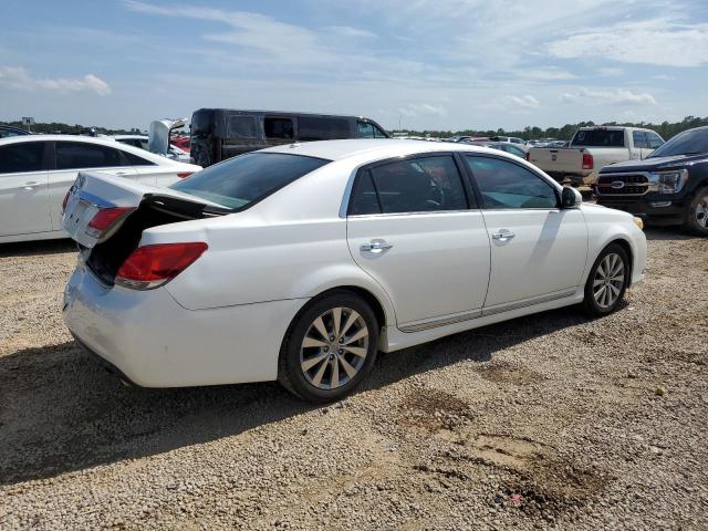 4T1BK3DBXBU410411 - 2011 TOYOTA AVALON BASE WHITE photo 3