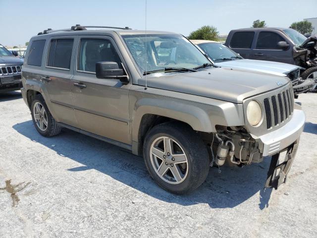 1J8FF48WX7D292115 - 2007 JEEP PATRIOT LIMITED TAN photo 4