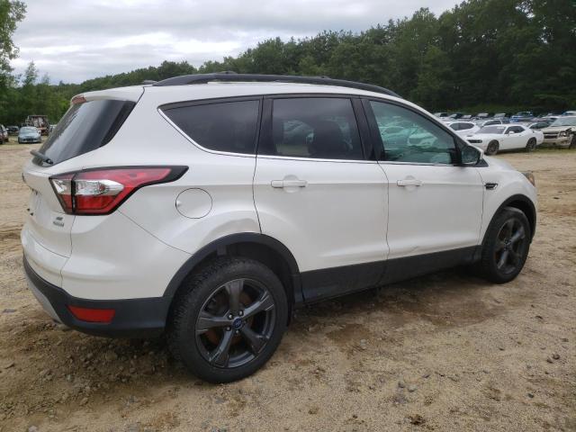 1FMCU0GD5HUC84395 - 2017 FORD ESCAPE SE WHITE photo 3