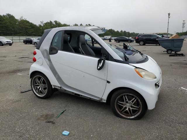 WMEEJ3BA9CK577095 - 2012 SMART FORTWO PURE WHITE photo 4