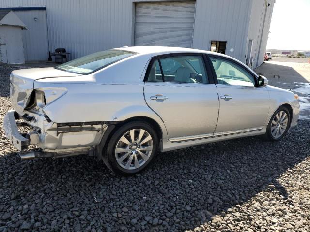 4T1BK3DBXBU402003 - 2011 TOYOTA AVALON BASE SILVER photo 3