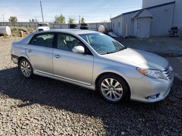 4T1BK3DBXBU402003 - 2011 TOYOTA AVALON BASE SILVER photo 4