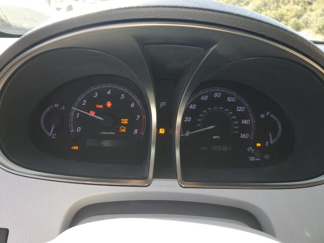 4T1BK3DBXBU402003 - 2011 TOYOTA AVALON BASE SILVER photo 9