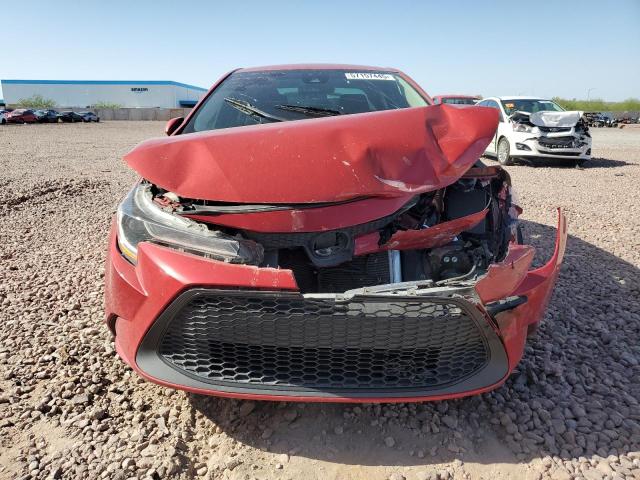 5YFEPMAE2MP264495 - 2021 TOYOTA COROLLA LE RED photo 5