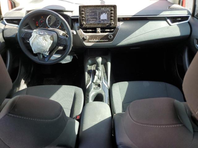 5YFEPMAE2MP264495 - 2021 TOYOTA COROLLA LE RED photo 8