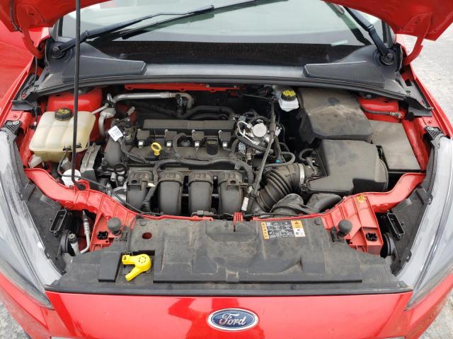 1FADP3H28HL247206 - 2017 FORD FOCUS SEL RED photo 11