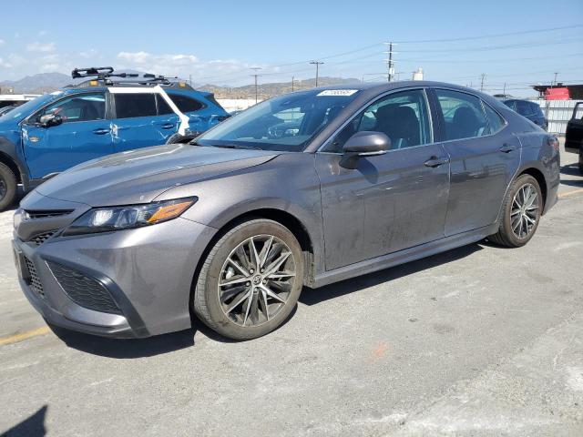 4T1G11AK0RU856241 - 2024 TOYOTA CAMRY SE NIGHT SHADE GRAY photo 1