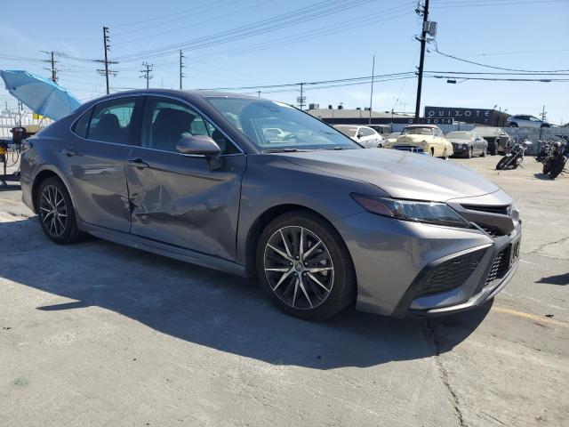 4T1G11AK0RU856241 - 2024 TOYOTA CAMRY SE NIGHT SHADE GRAY photo 4