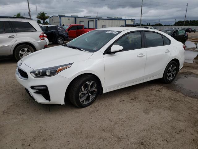 3KPF24AD7ME325285 - 2021 KIA FORTE FE WHITE photo 1