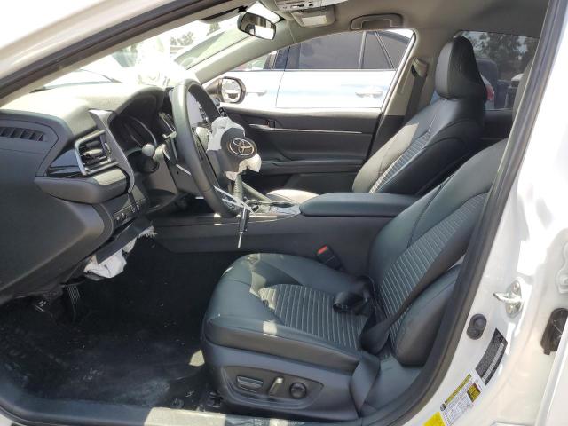 4T1G11AK8PU811609 - 2023 TOYOTA CAMRY SE NIGHT SHADE WHITE photo 7