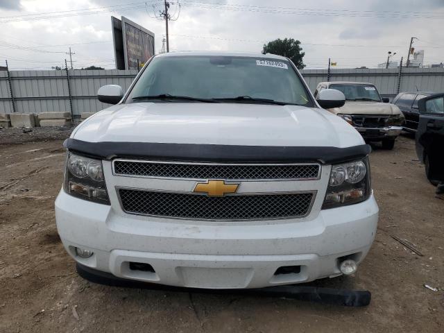 1GNFK16398J197016 - 2008 CHEVROLET SUBURBAN K1500 LS WHITE photo 5