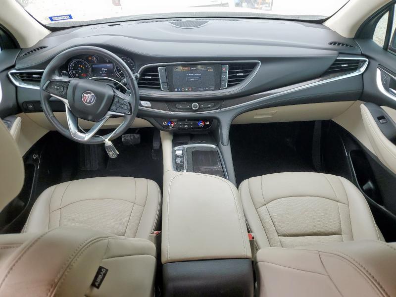 5GAERBKW8PJ266008 - 2023 BUICK ENCLAVE ESSENCE 红色 照片 8