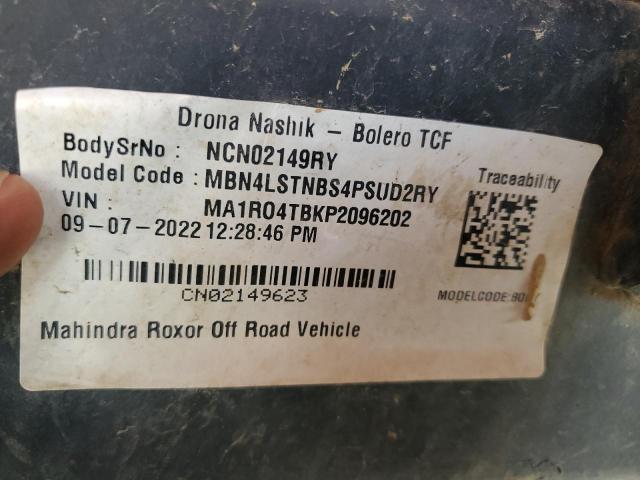 A5ZAAAAACNA010043 - 2022 MAHINDRA AND MAHINDRA ROXOR Красный фото 12