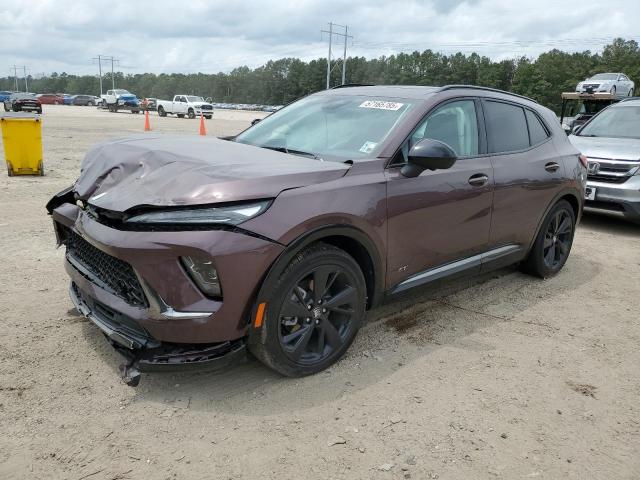 LRBFZPE4XRD014013 - 2024 BUICK ENVISION ESSENCE Бордовый фото 1